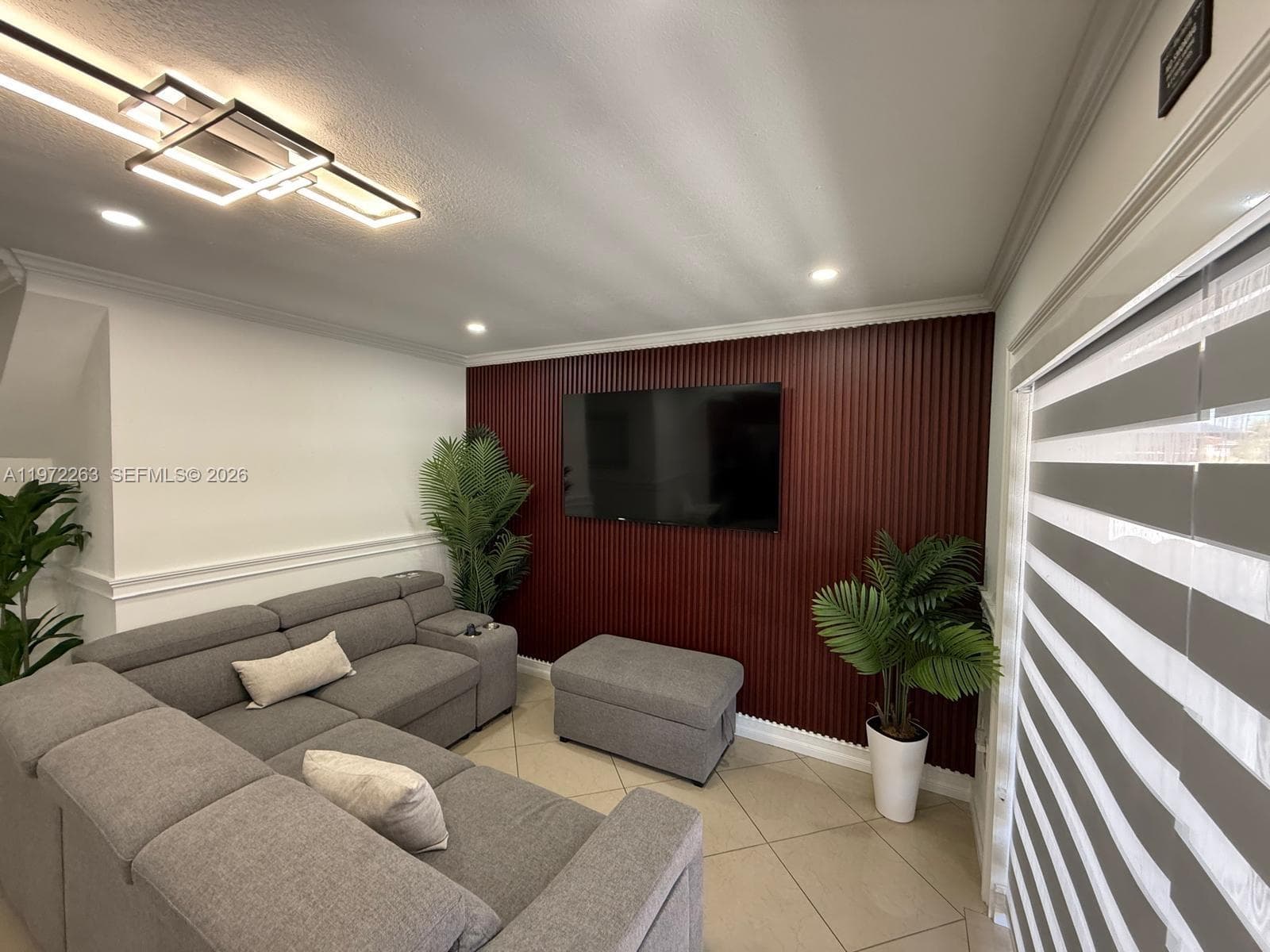 15445 SW 57th St, Miami FL 33193 — 16