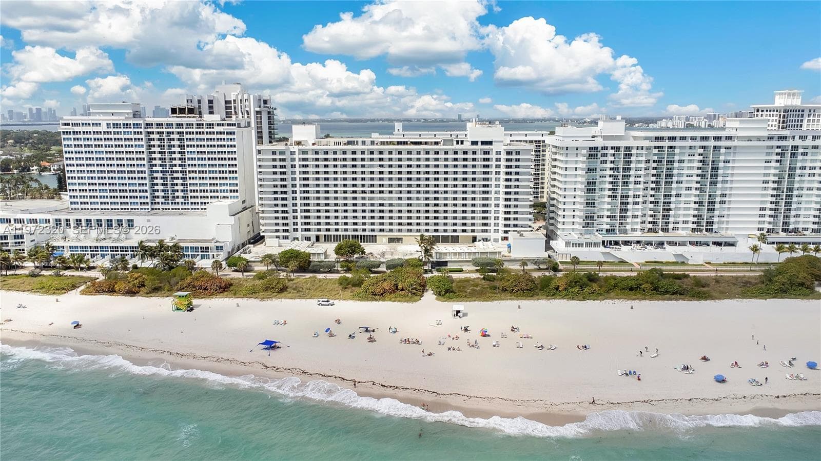 5555 Collins Ave # 5B, Miami Beach FL 33140 — 24