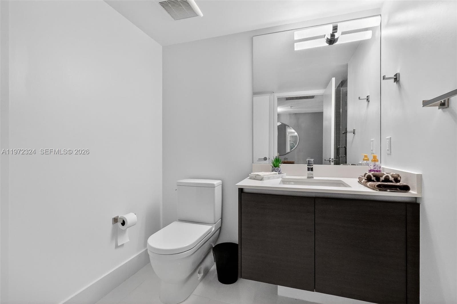 300 Sunny Isles Blvd # 804, Sunny Isles Beach FL 33160 — 32