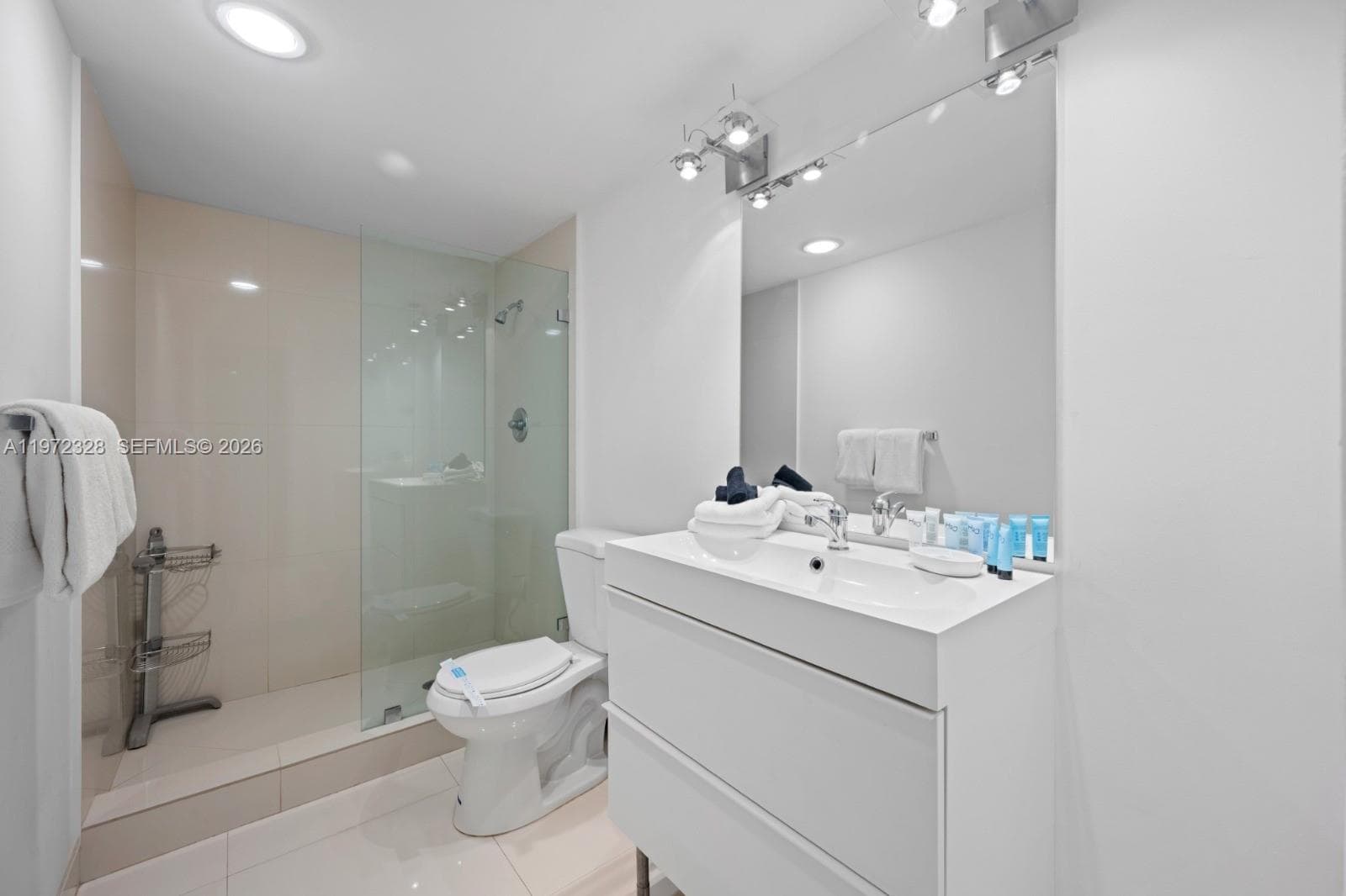 19370 Collins Ave # 903, Sunny Isles Beach FL 33160 — 14
