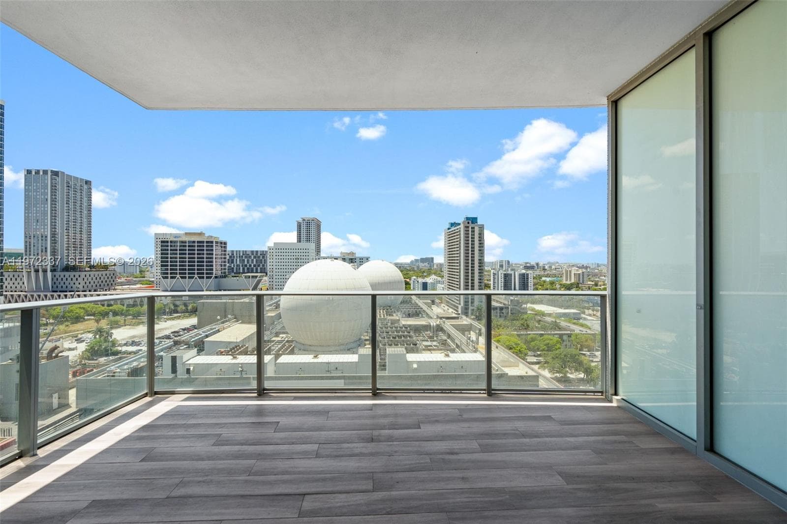 851 NE 1st Ave # 1506, Miami FL 33132 — 27