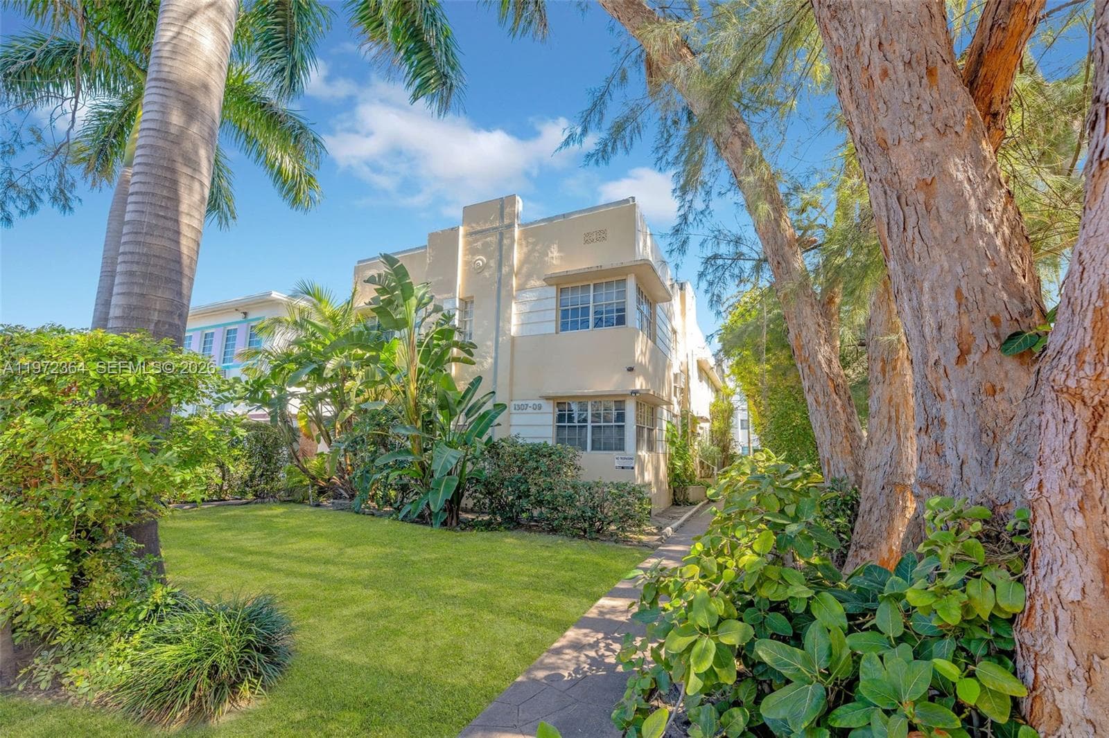 1309 Euclid Ave # 6, Miami Beach FL 33139 — 1