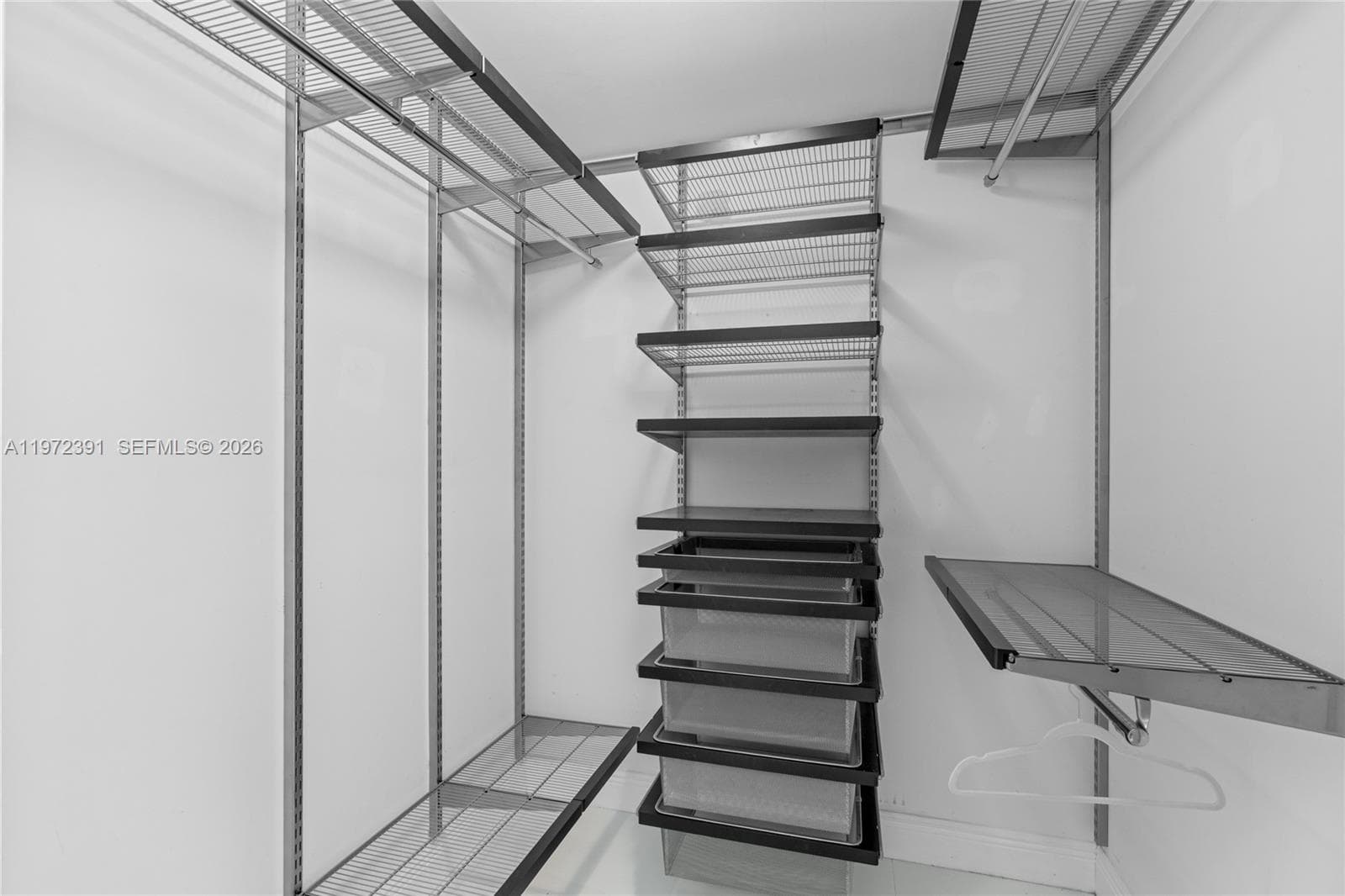 495 Brickell Ave # 4705, Miami FL 33131 — 36