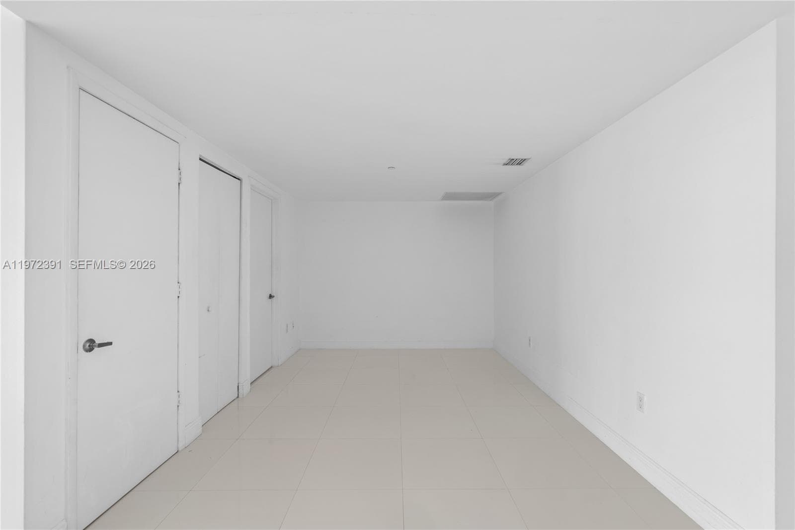 495 Brickell Ave # 4705, Miami FL 33131 — 15