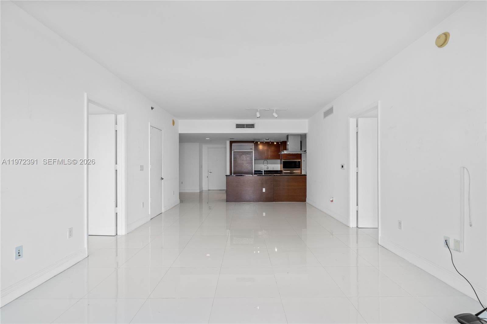 495 Brickell Ave # 4705, Miami FL 33131 — 11