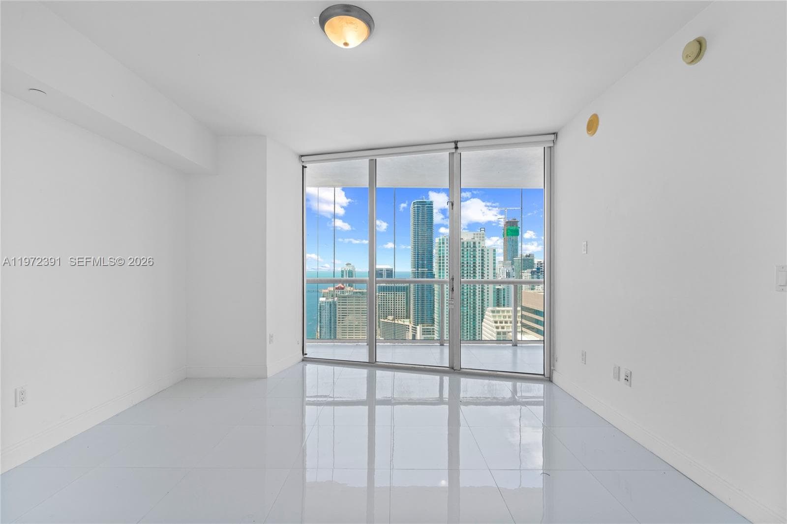 495 Brickell Ave # 4705, Miami FL 33131 — 40