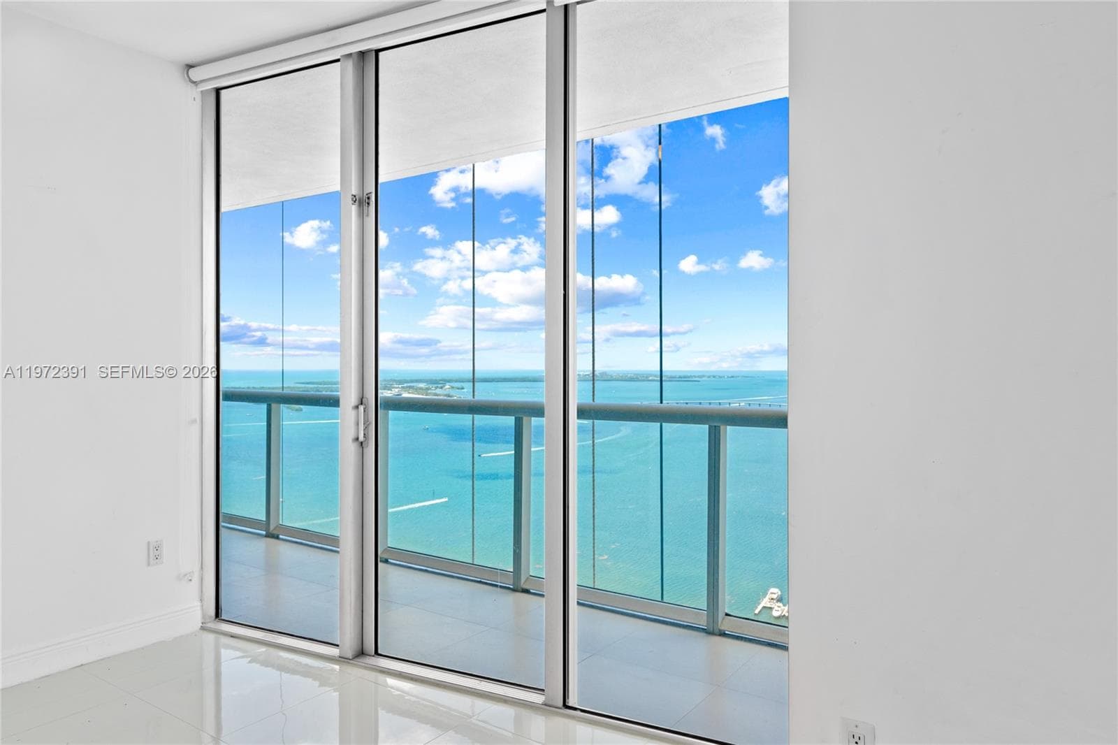 495 Brickell Ave # 4705, Miami FL 33131 — 25