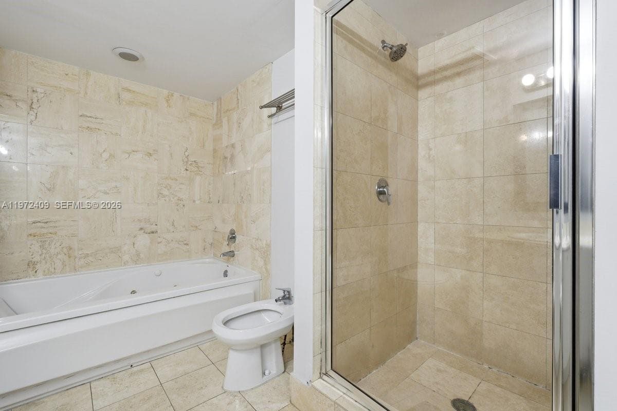 17375 Collins Ave # 1506, Sunny Isles Beach FL 33160 — 22