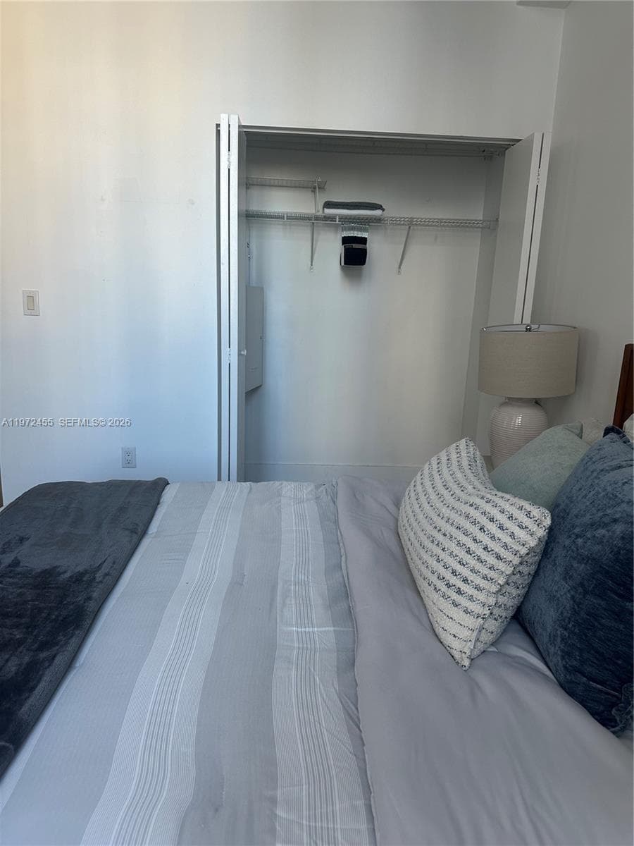 133 NE 2nd Ave # 1007, Miami FL 33132 — 17