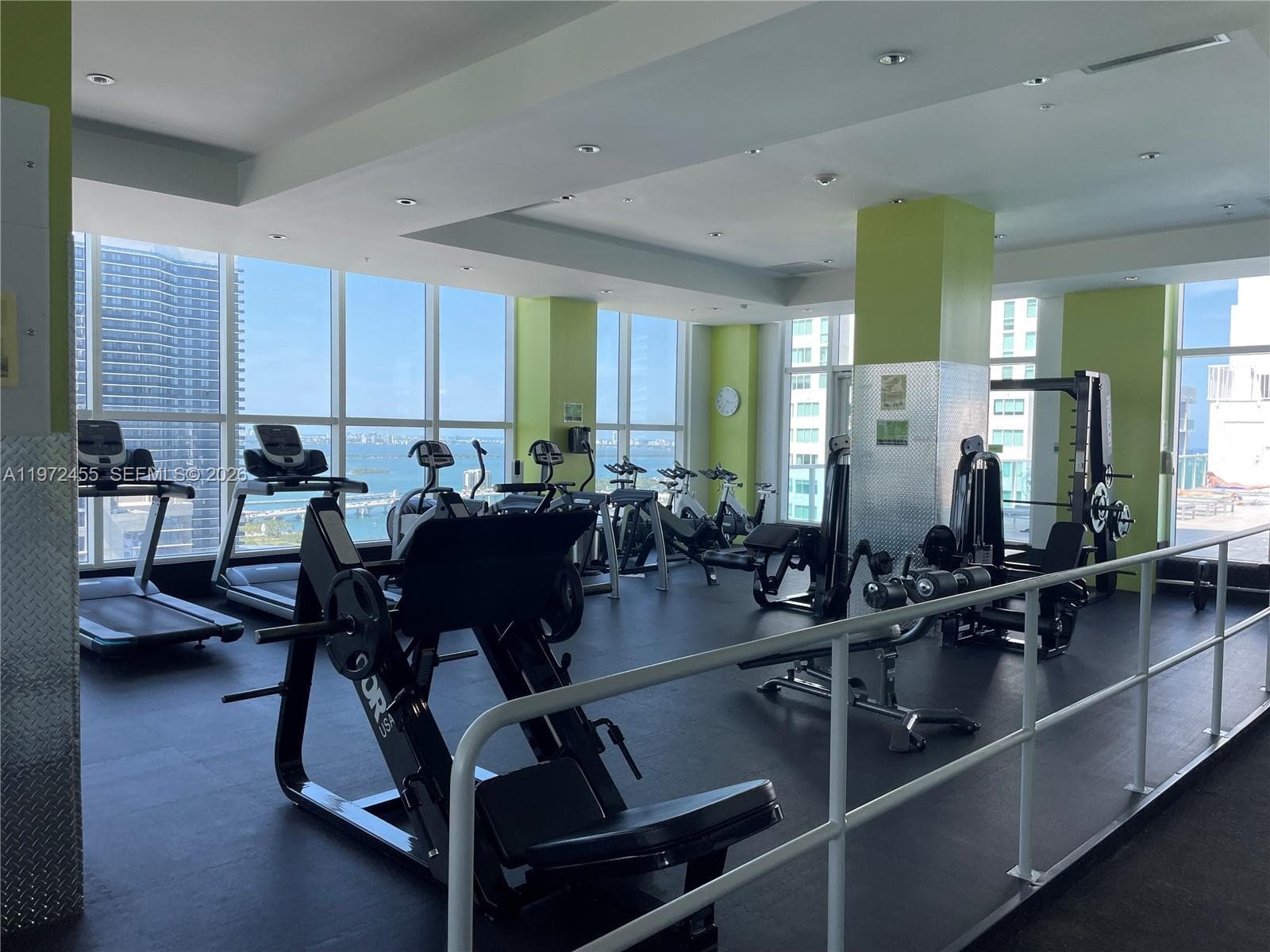 133 NE 2nd Ave # 1007, Miami FL 33132 — 4