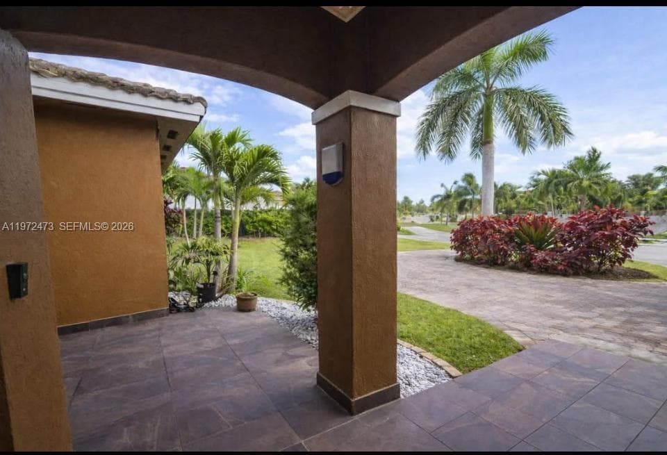 718 SE 12th Ter, Homestead FL 33033 — 23
