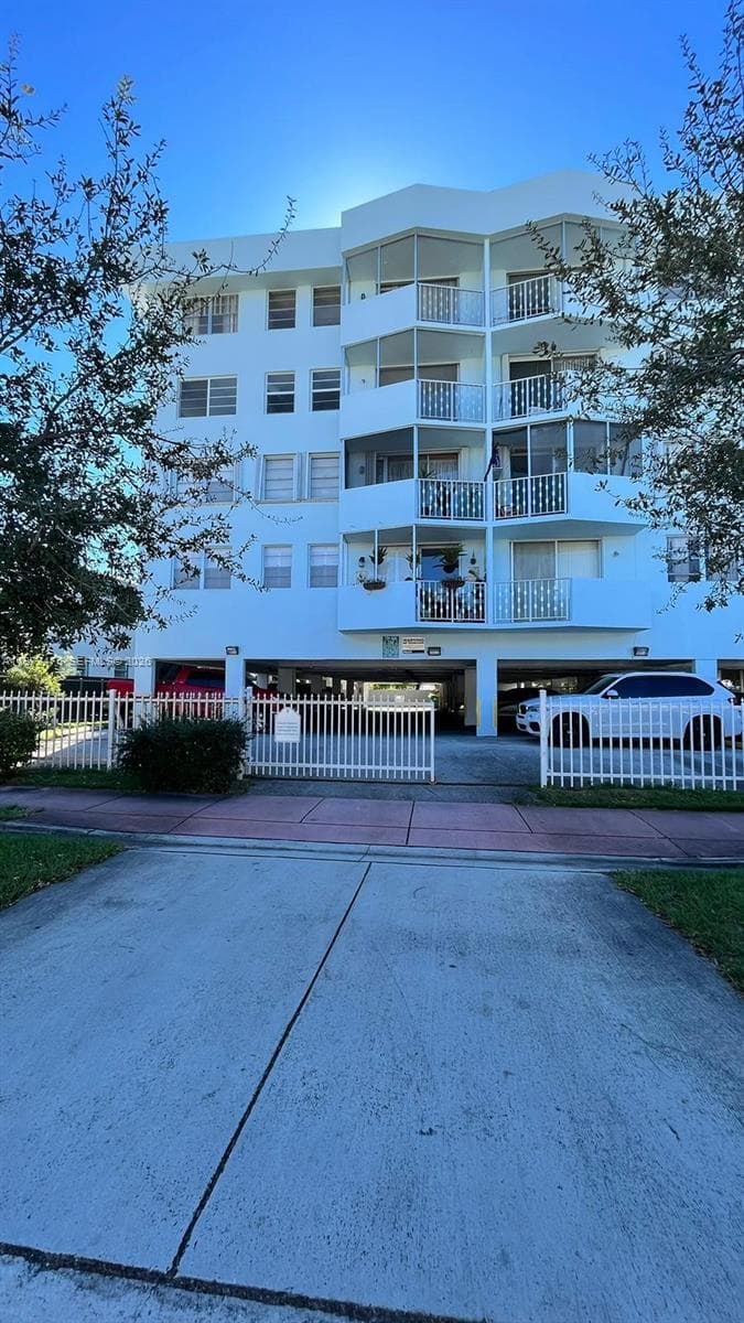 1990 Marseille Dr # 407, Miami Beach FL 33141 — 12