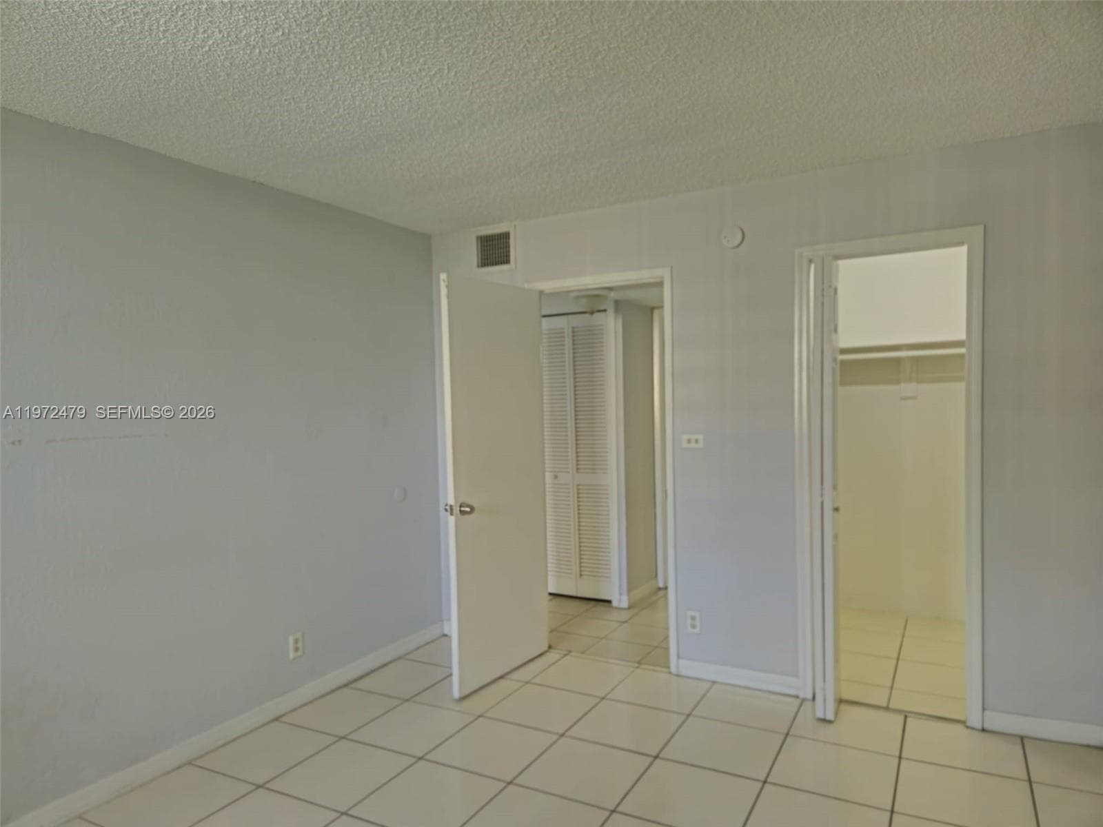 4550 NW 9th St # 704E, Miami FL 33126 — 5