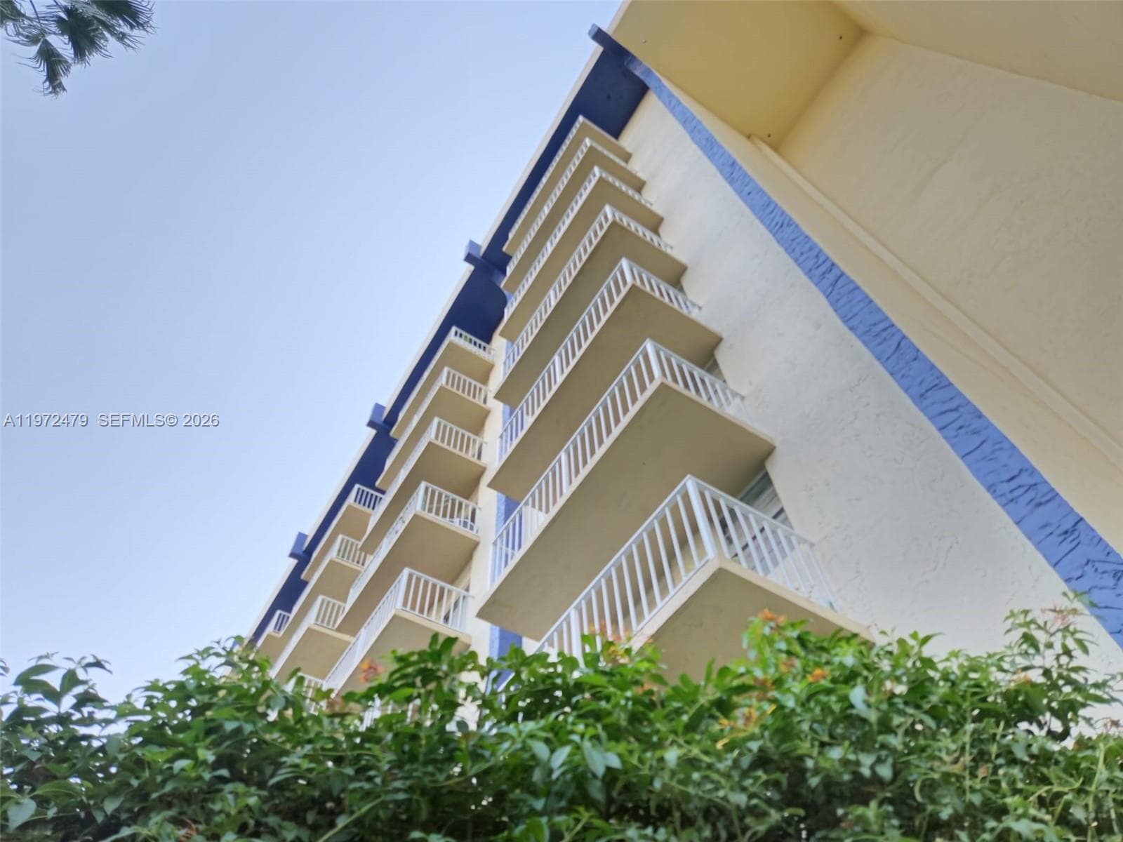 4550 NW 9th St # 704E, Miami FL 33126 — 18