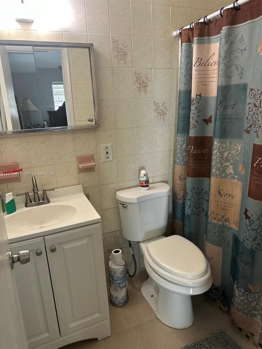 1720 SW 87th Ave, Miami FL 33165 — 8