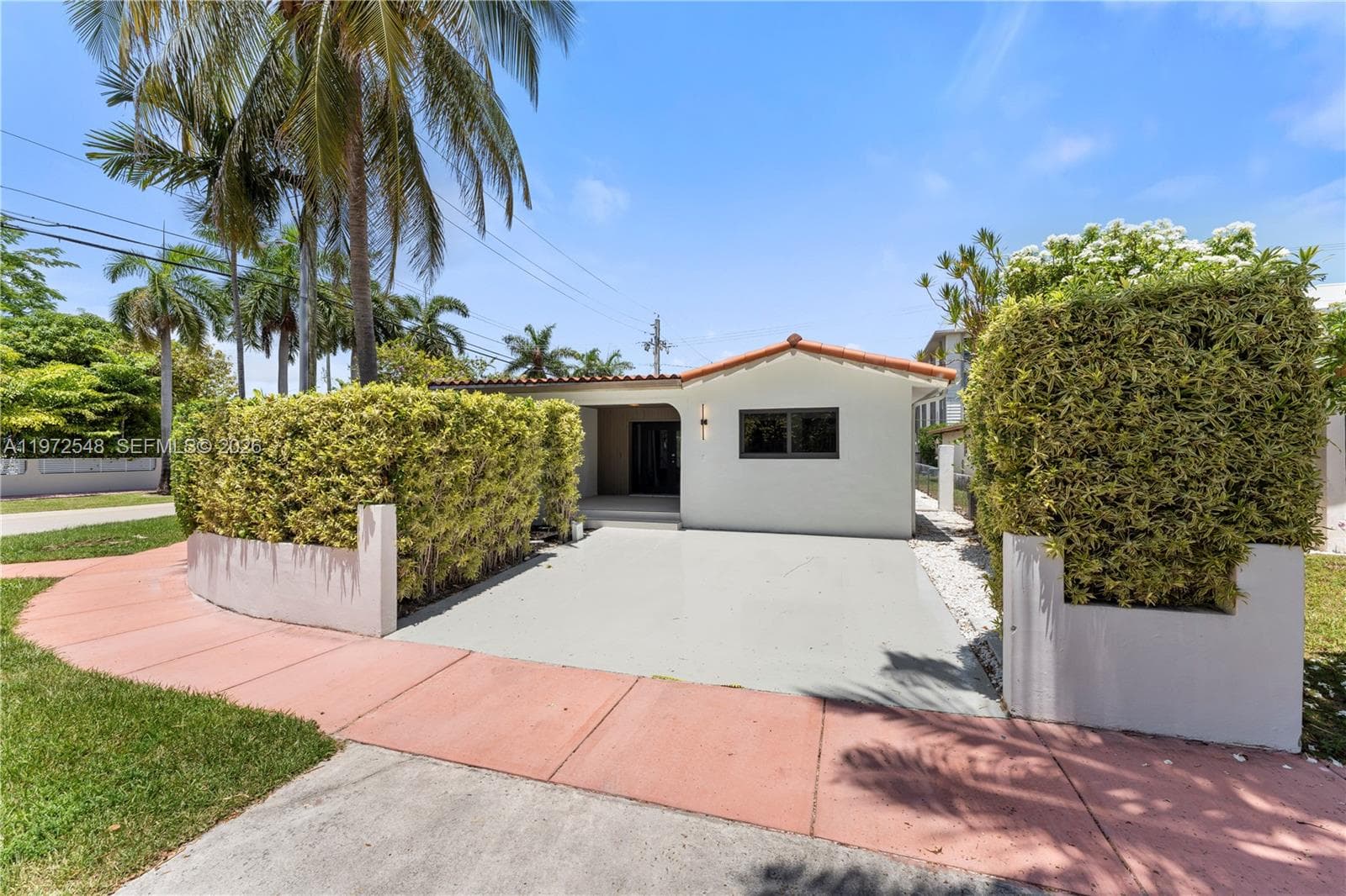 1221 Biarritz Dr, Miami Beach FL 33141 — 2