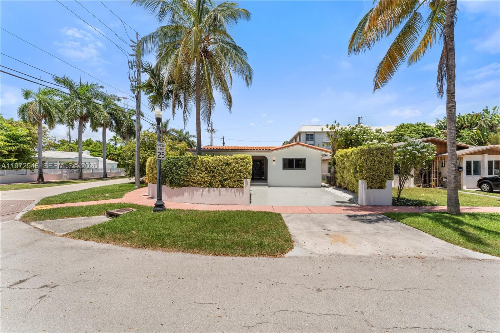 1221 Biarritz Dr, Miami Beach FL 33141 — 46