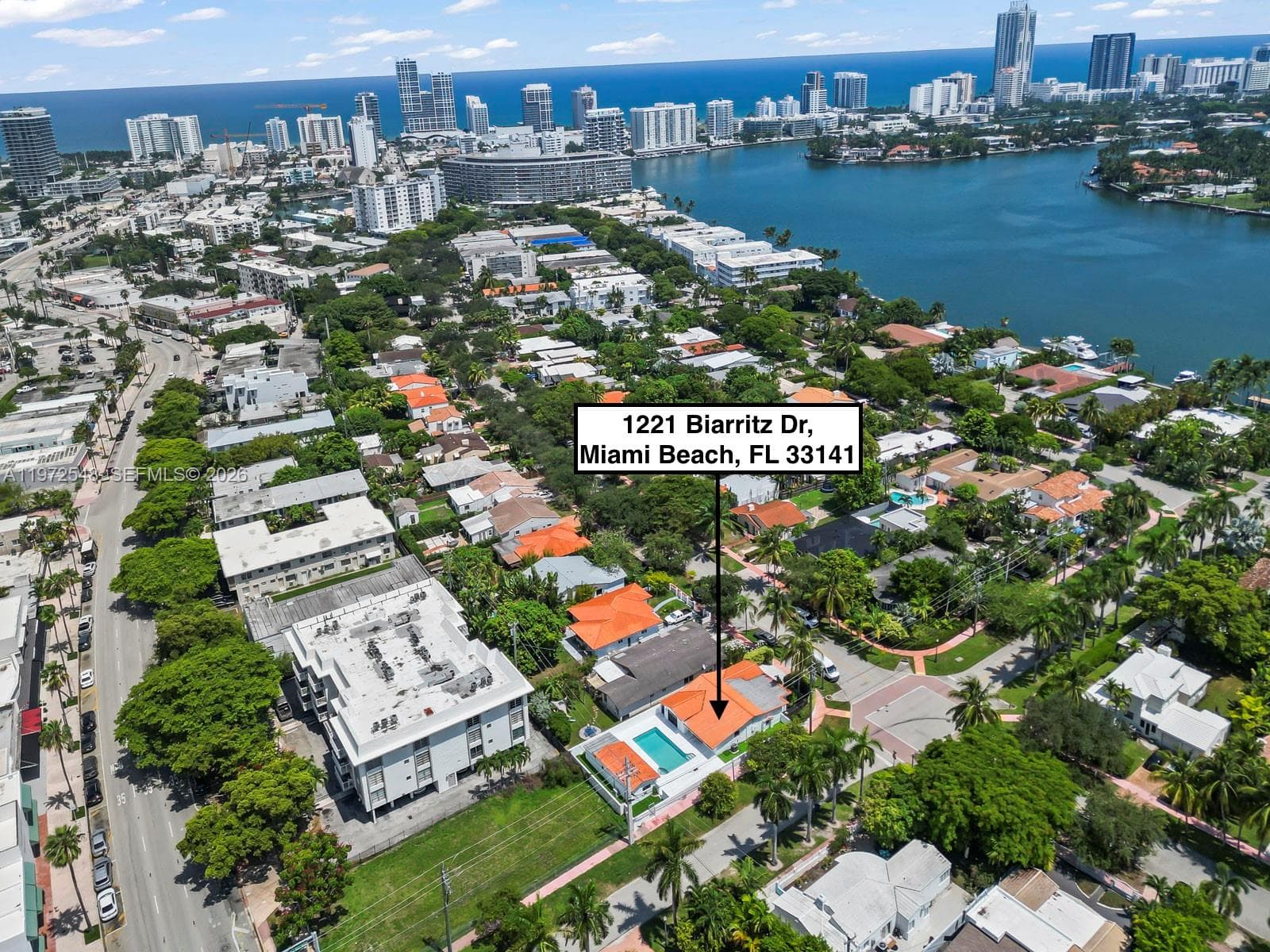 1221 Biarritz Dr, Miami Beach FL 33141 — 13