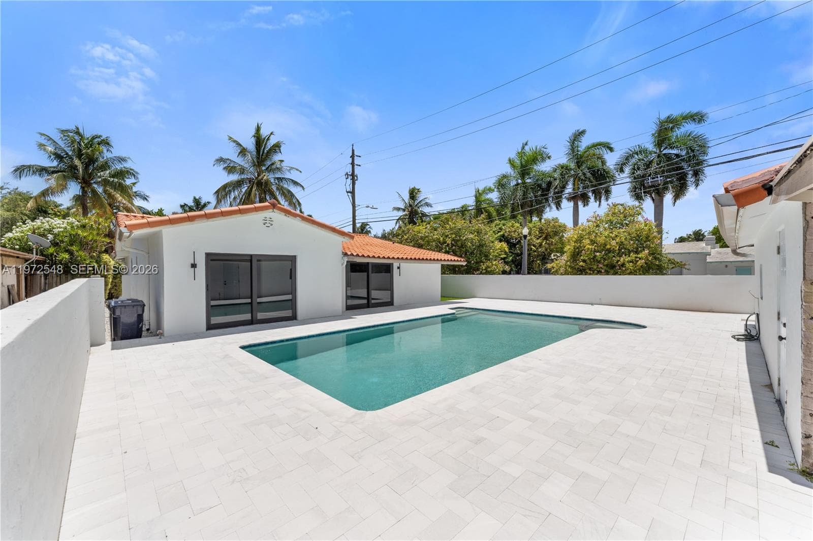 1221 Biarritz Dr, Miami Beach FL 33141 — 7