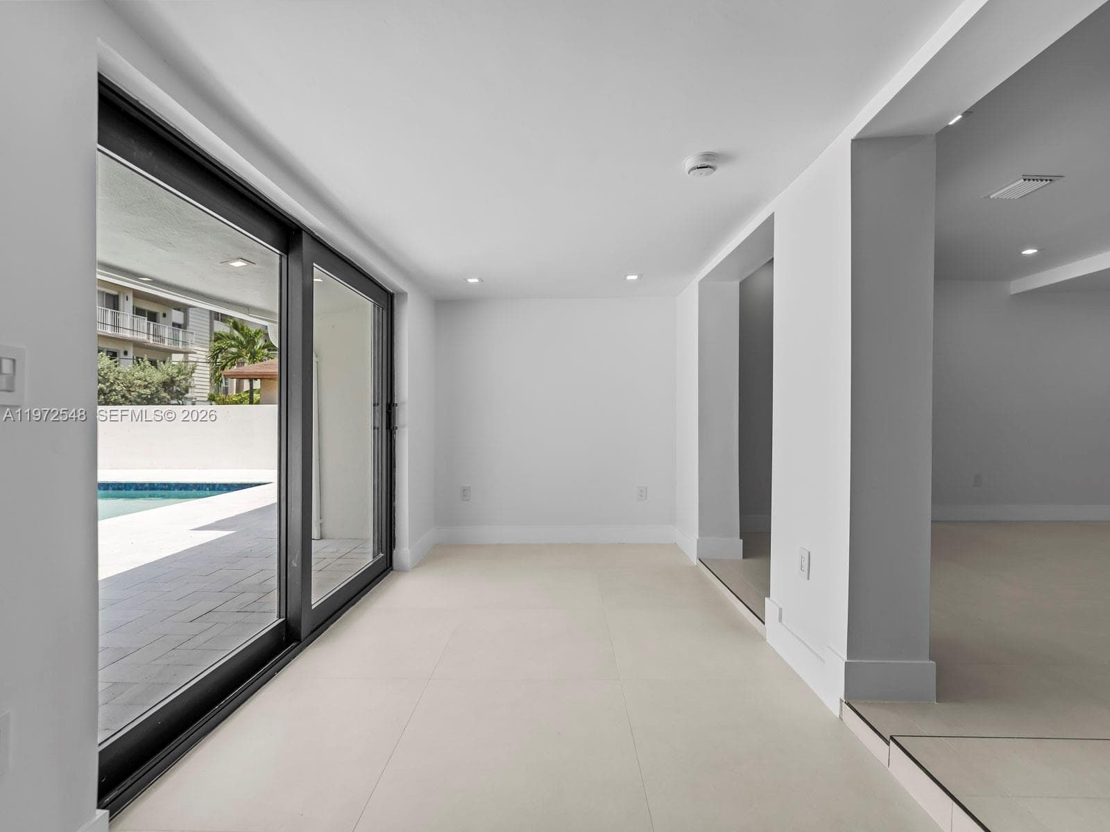 1221 Biarritz Dr, Miami Beach FL 33141 — 21