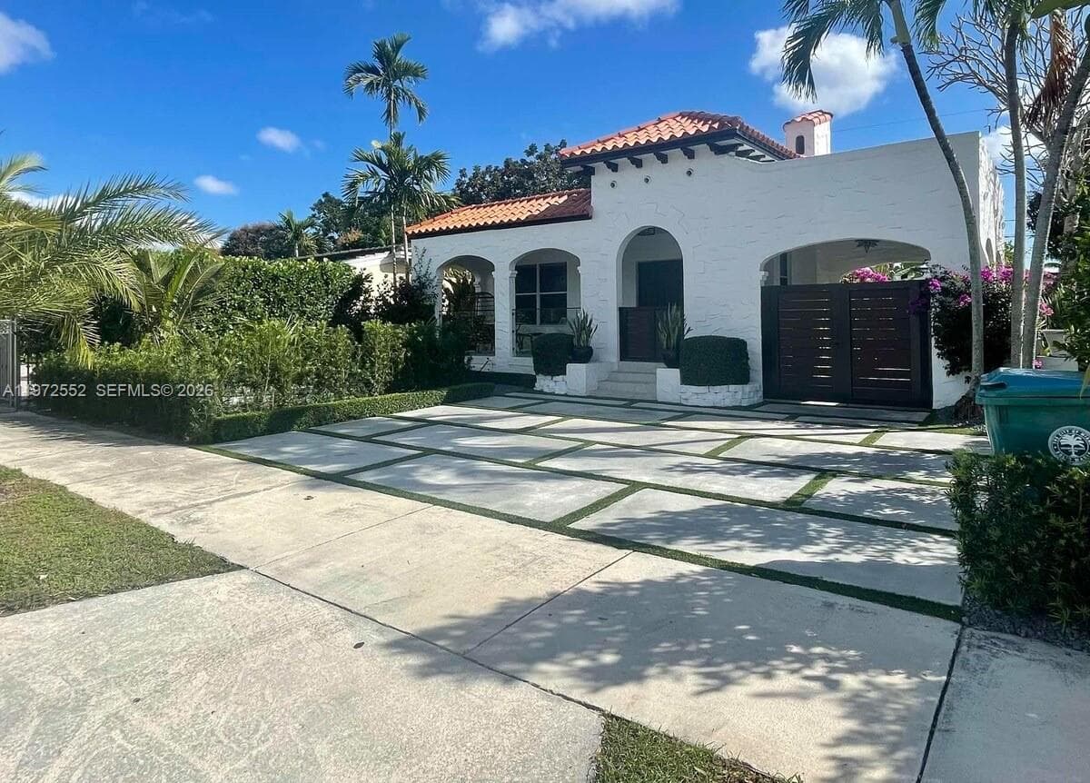 5648 SW 5th Ter, Miami FL 33134 — 1