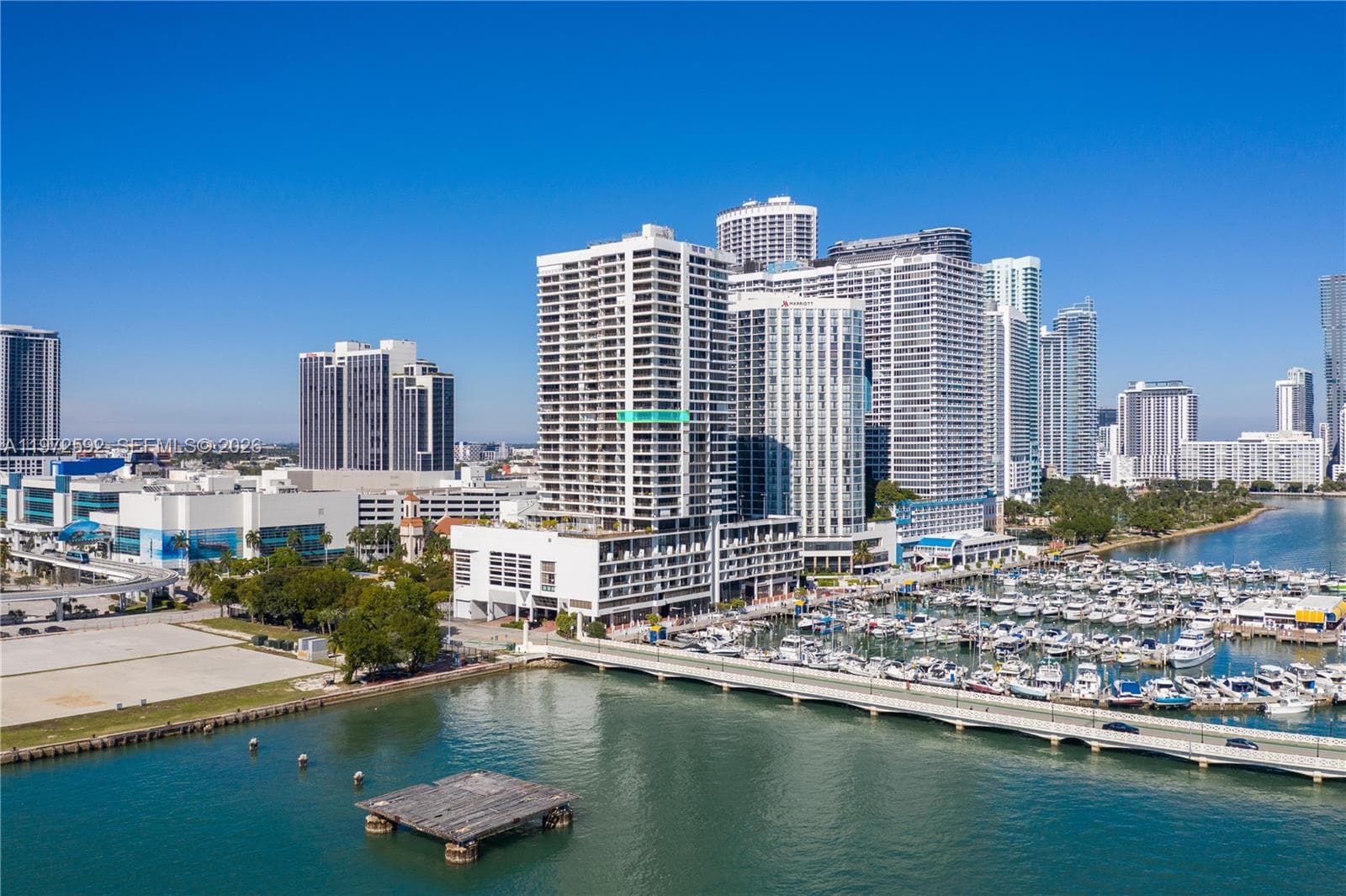 555 NE 15th St # 20A, Miami FL 33132 — 32