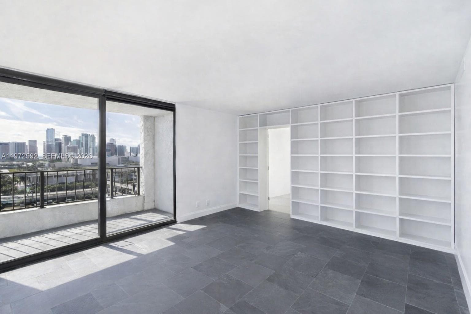 555 NE 15th St # 20A, Miami FL 33132 — 10