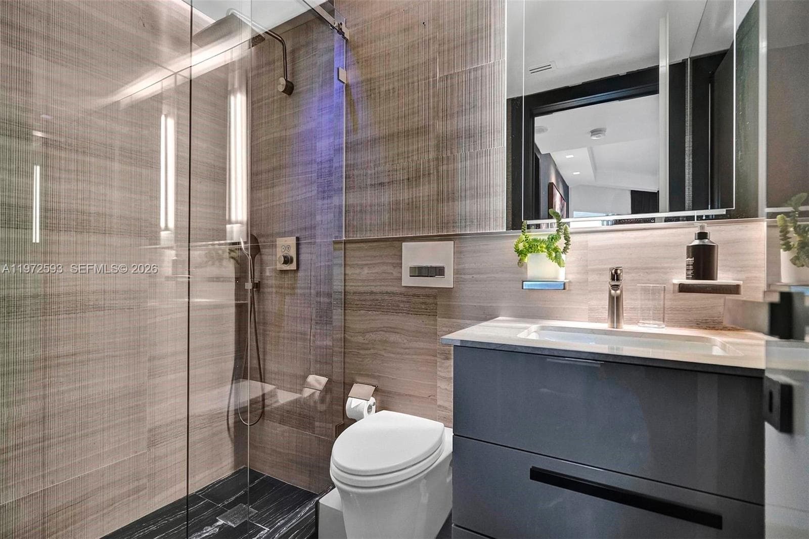17555 Collins Ave # 2107, Sunny Isles Beach FL 33160 — 11
