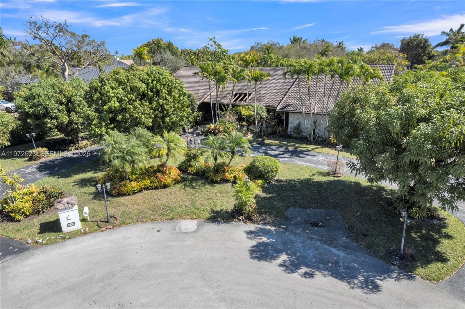 15305 SW 74th Ct, Palmetto Bay FL 33157 — 6