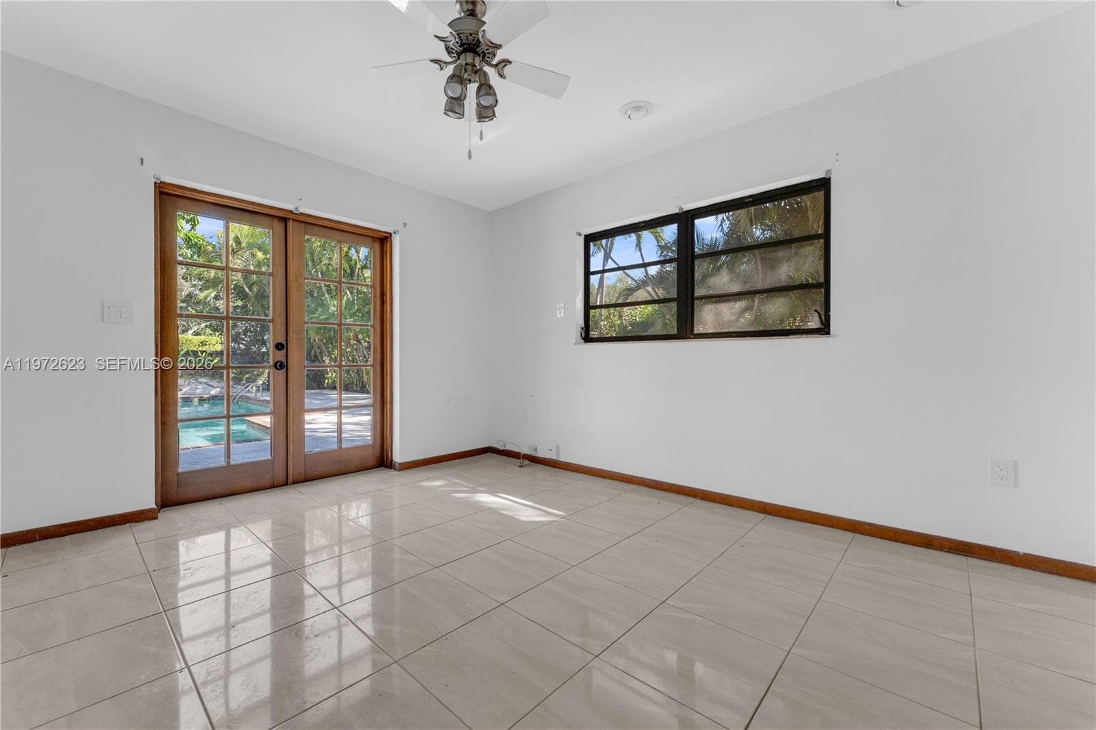 15305 SW 74th Ct, Palmetto Bay FL 33157 — 53