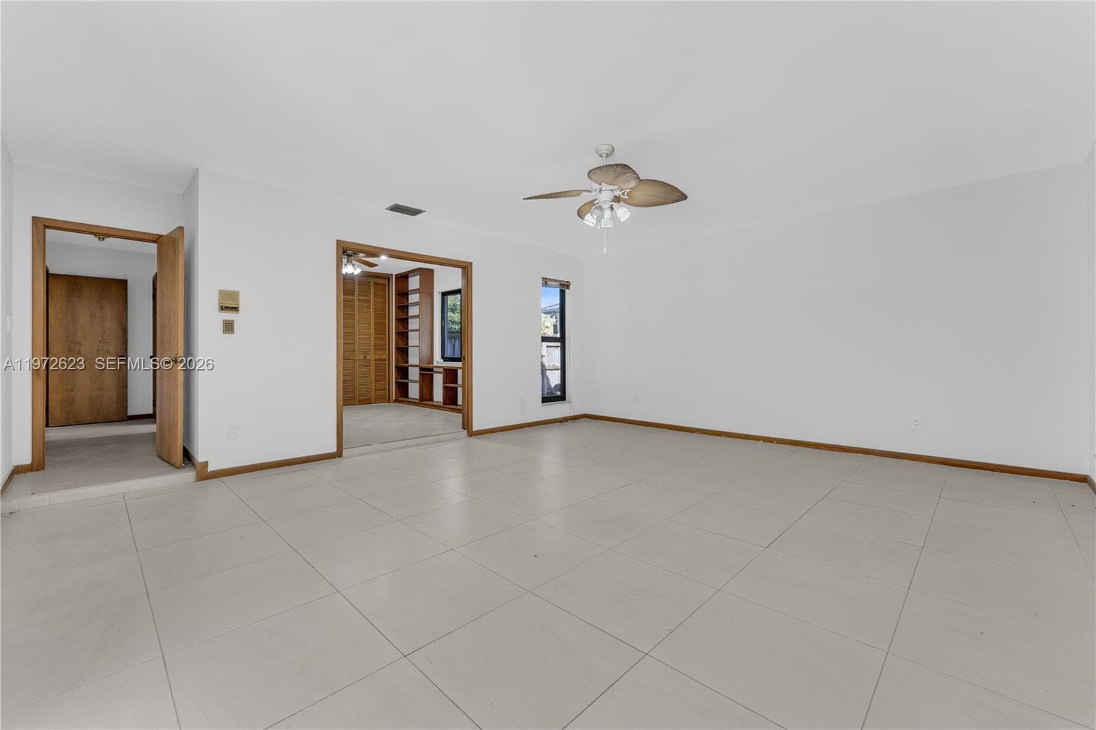15305 SW 74th Ct, Palmetto Bay FL 33157 — 33
