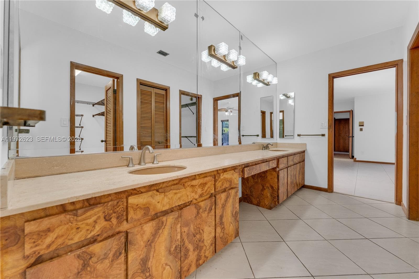 15305 SW 74th Ct, Palmetto Bay FL 33157 — 37