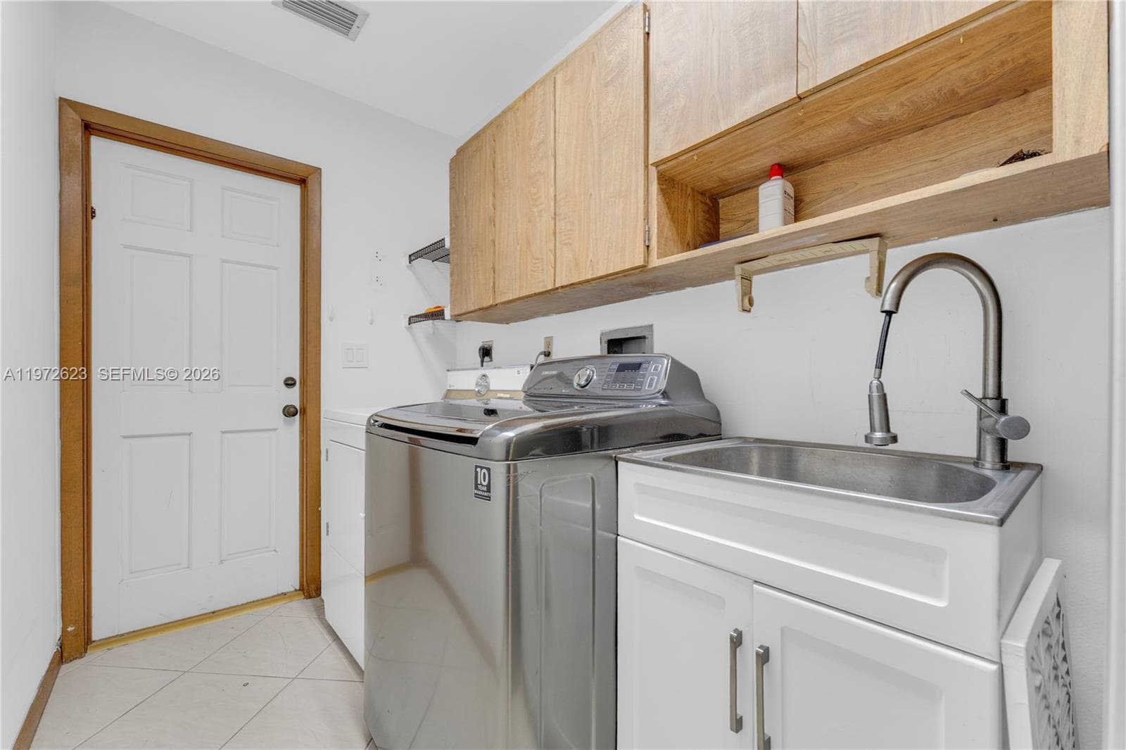 15305 SW 74th Ct, Palmetto Bay FL 33157 — 68