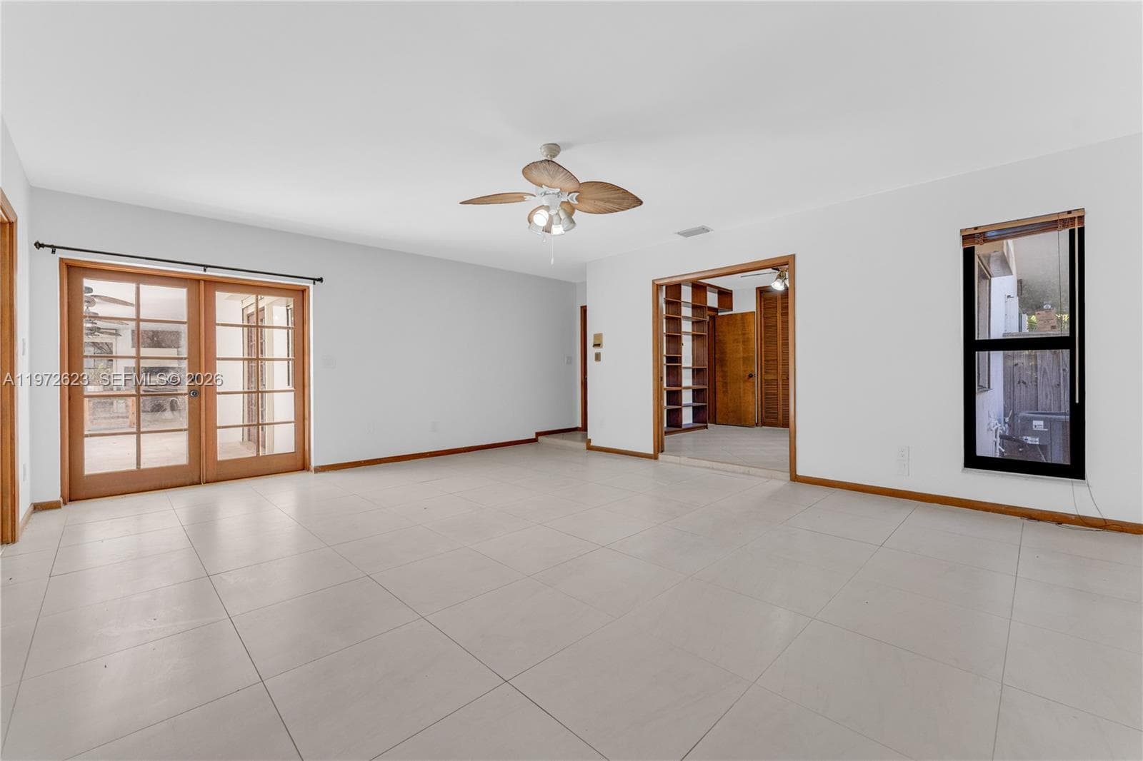 15305 SW 74th Ct, Palmetto Bay FL 33157 — 35