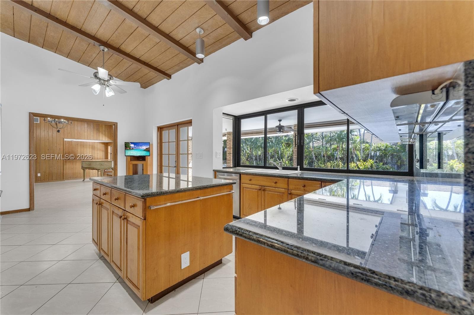 15305 SW 74th Ct, Palmetto Bay FL 33157 — 8