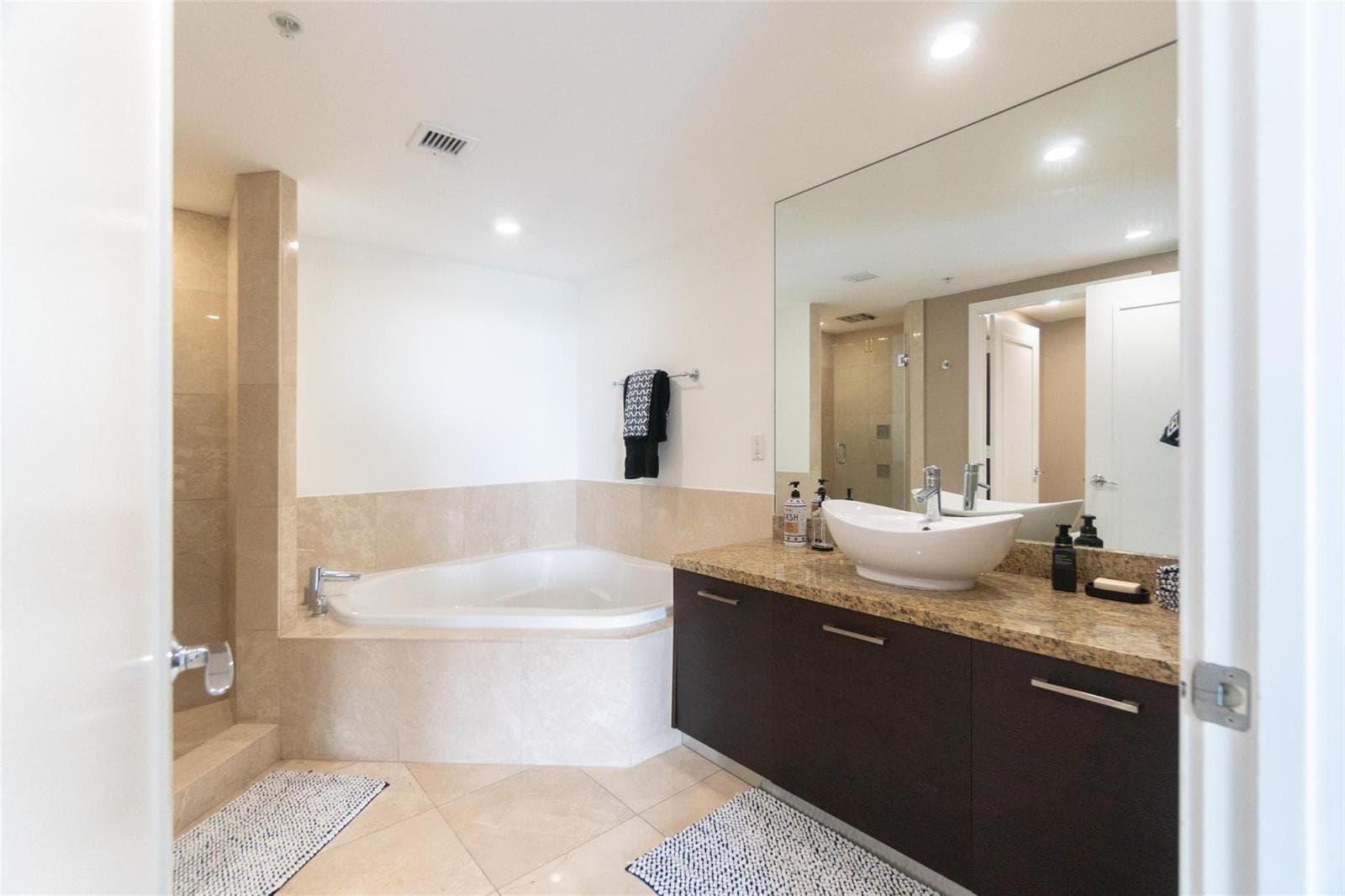 9400 W Bay Harbor Drive # 503, Bay Harbor Islands FL 33154 — 9