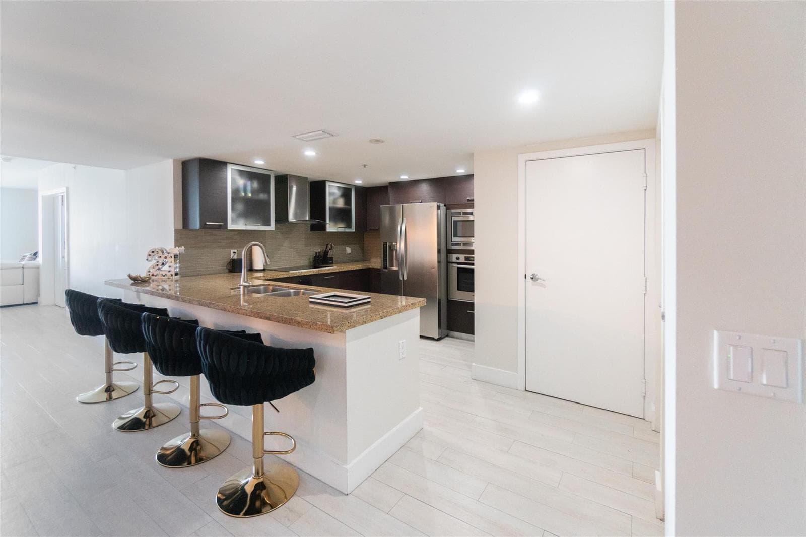 9400 W Bay Harbor Drive # 503, Bay Harbor Islands FL 33154 — 4