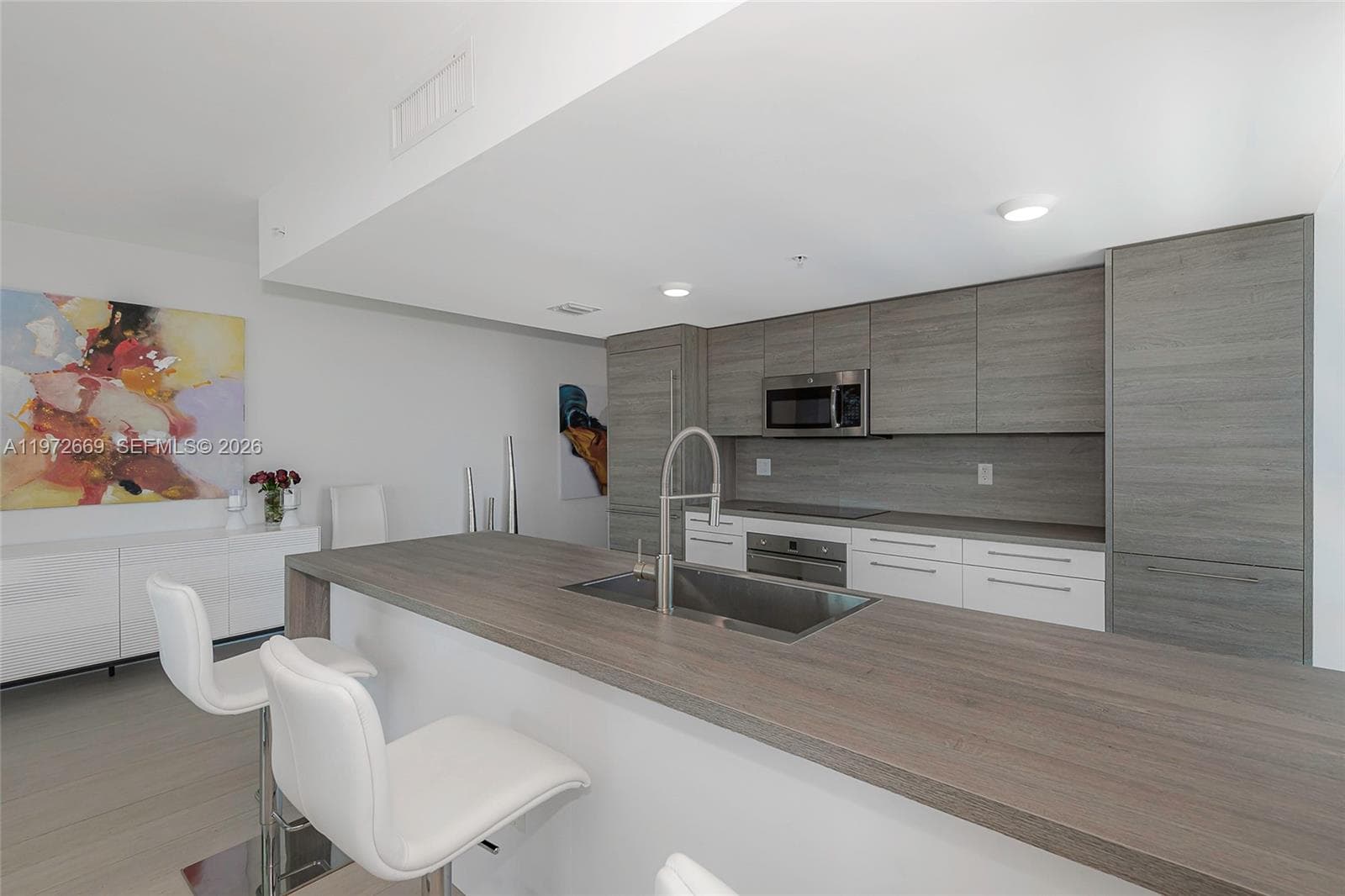 400 Sunny Isles Blvd UNIT, Sunny Isles Beach FL 33160 — 12