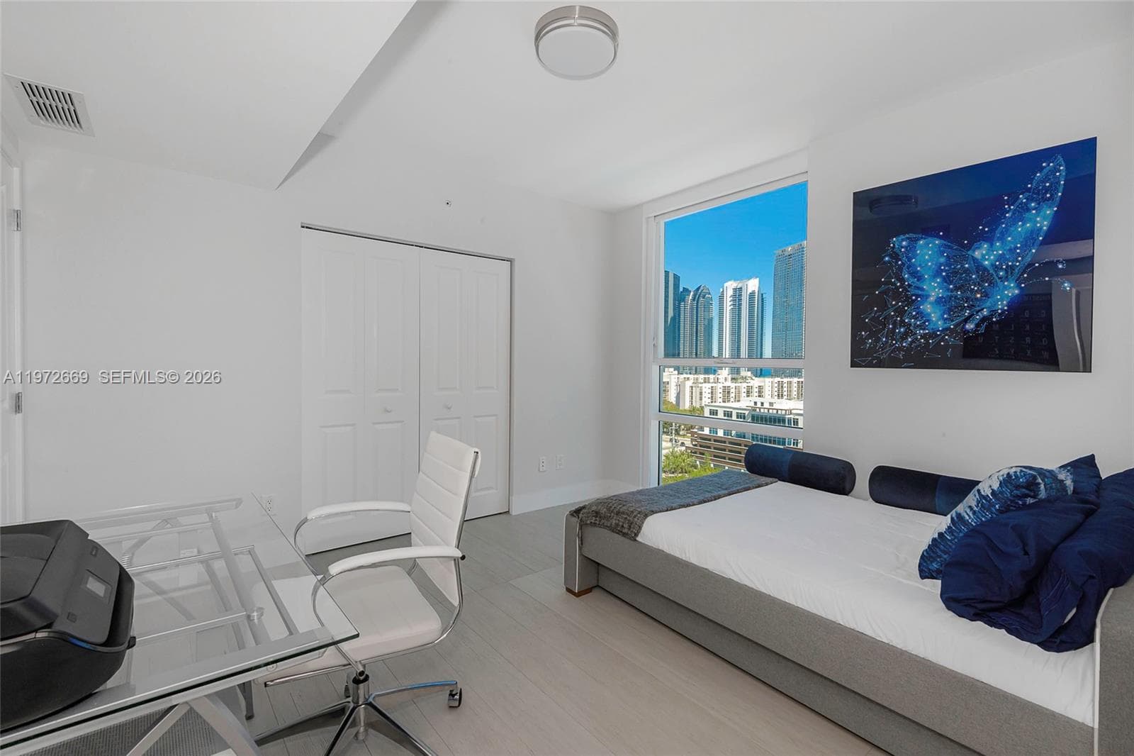 400 Sunny Isles Blvd UNIT, Sunny Isles Beach FL 33160 — 34