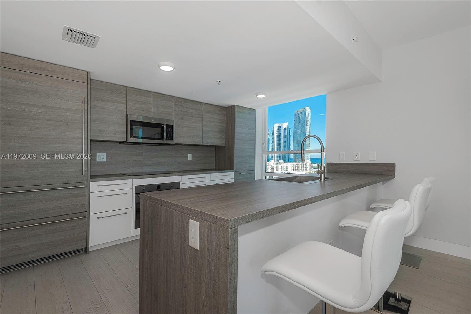 400 Sunny Isles Blvd UNIT, Sunny Isles Beach FL 33160 — 10