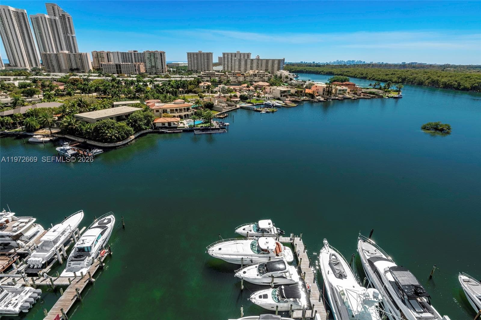 400 Sunny Isles Blvd UNIT, Sunny Isles Beach FL 33160 — 18