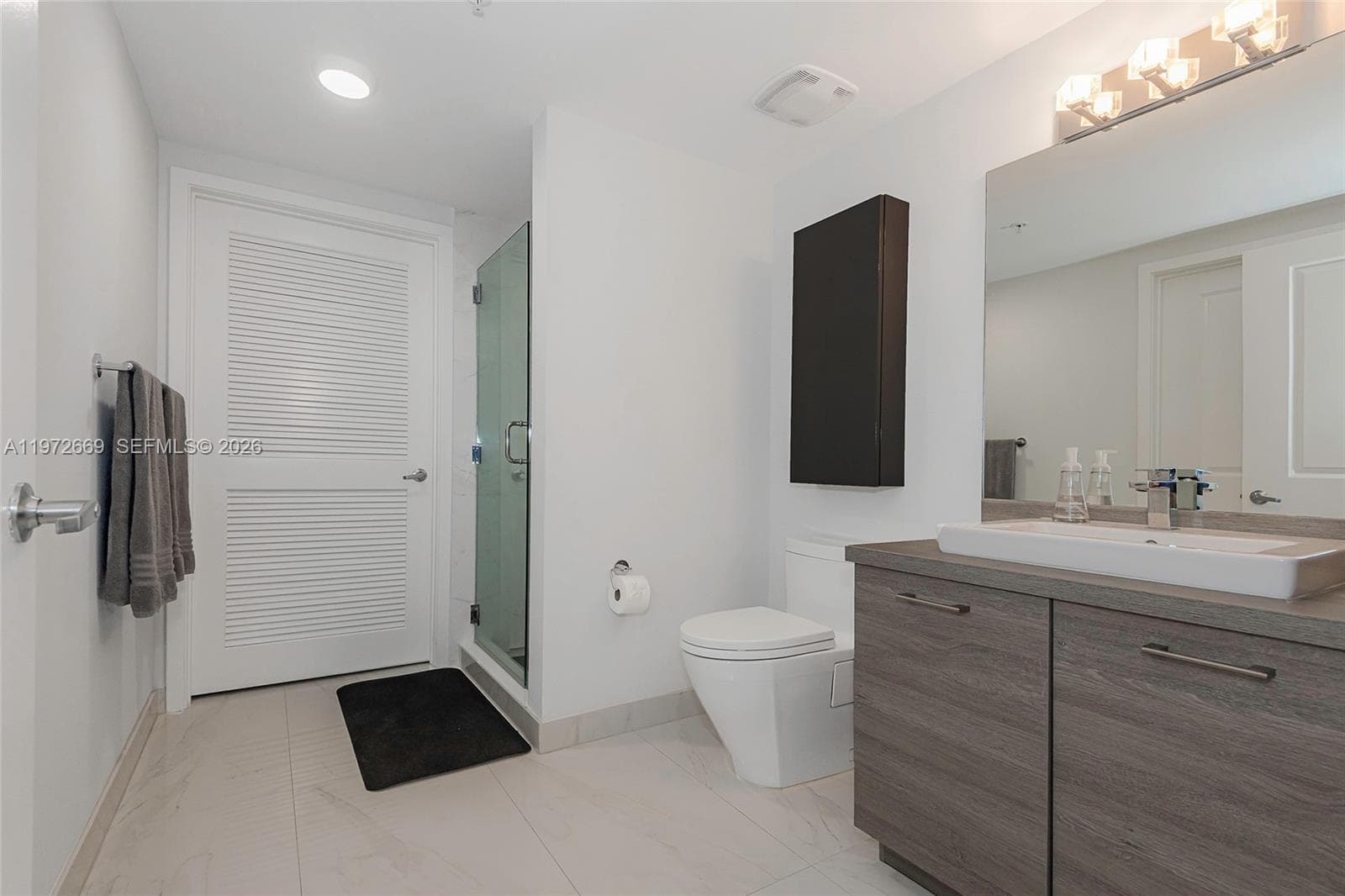 400 Sunny Isles Blvd UNIT, Sunny Isles Beach FL 33160 — 37