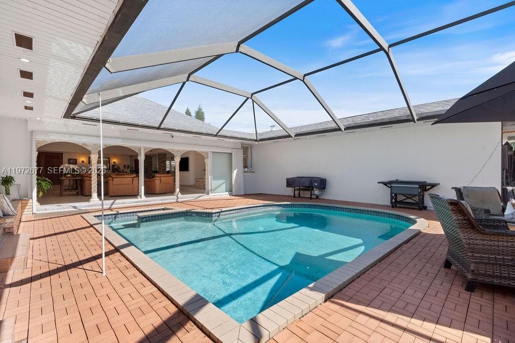 13780 SW 73rd Ct, Palmetto Bay FL 33158 — 25