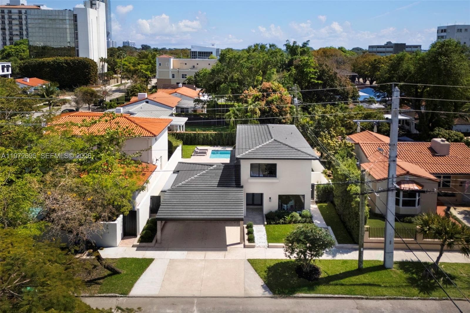 2805 SW 4th Ave, Miami FL 33129 — 34