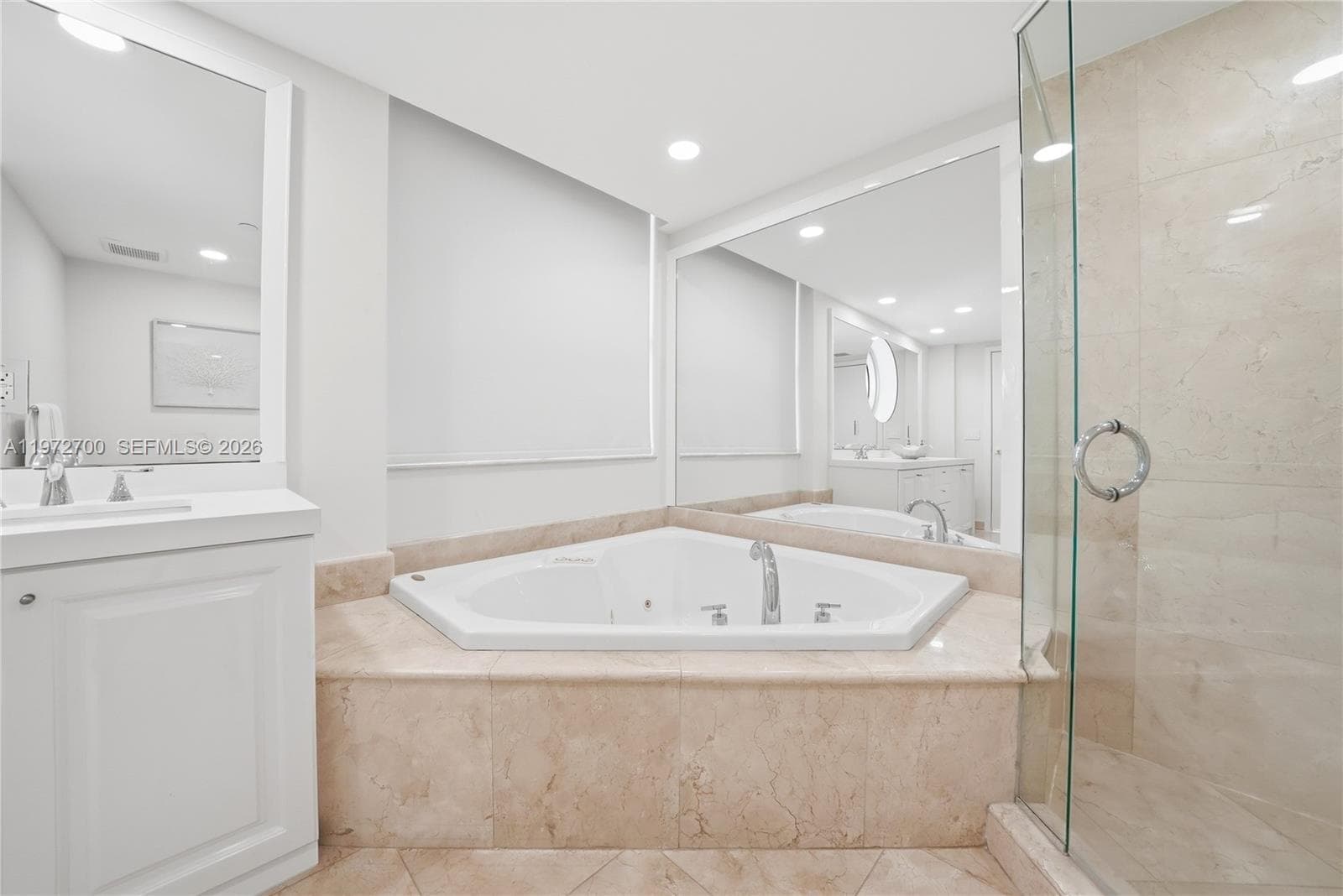 5801 Collins Ave # 700, Miami Beach FL 33140 — 23