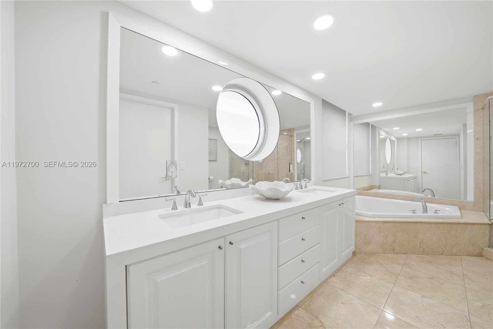 5801 Collins Ave # 700, Miami Beach FL 33140 — 22