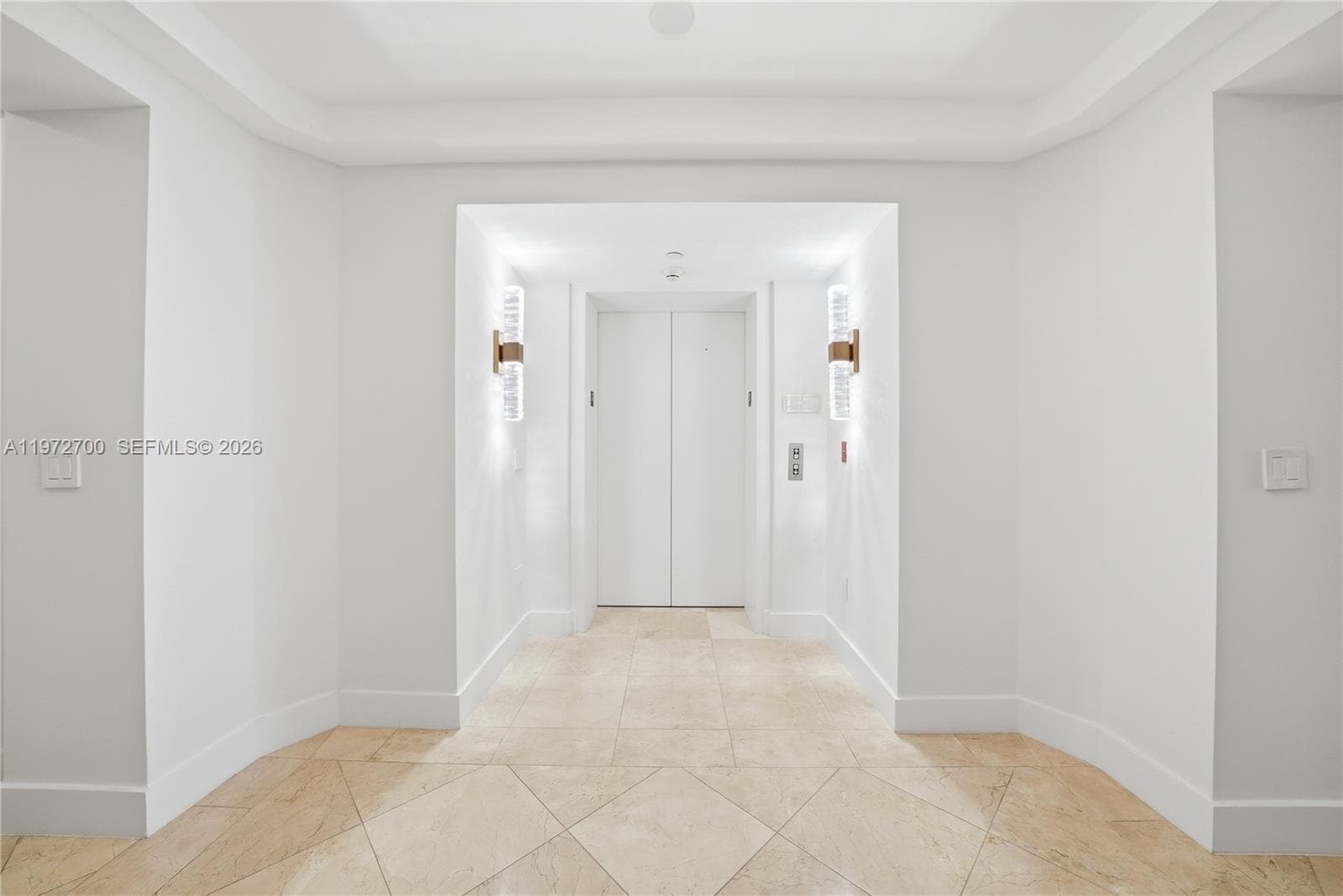5801 Collins Ave # 700, Miami Beach FL 33140 — 30