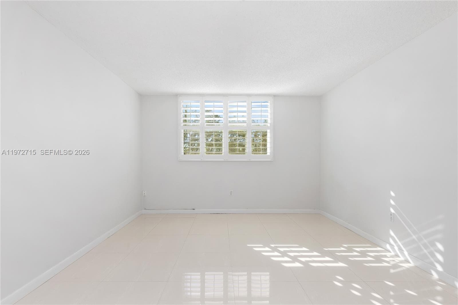 210 Sea View Dr # 207, Key Biscayne FL 33149 — 12