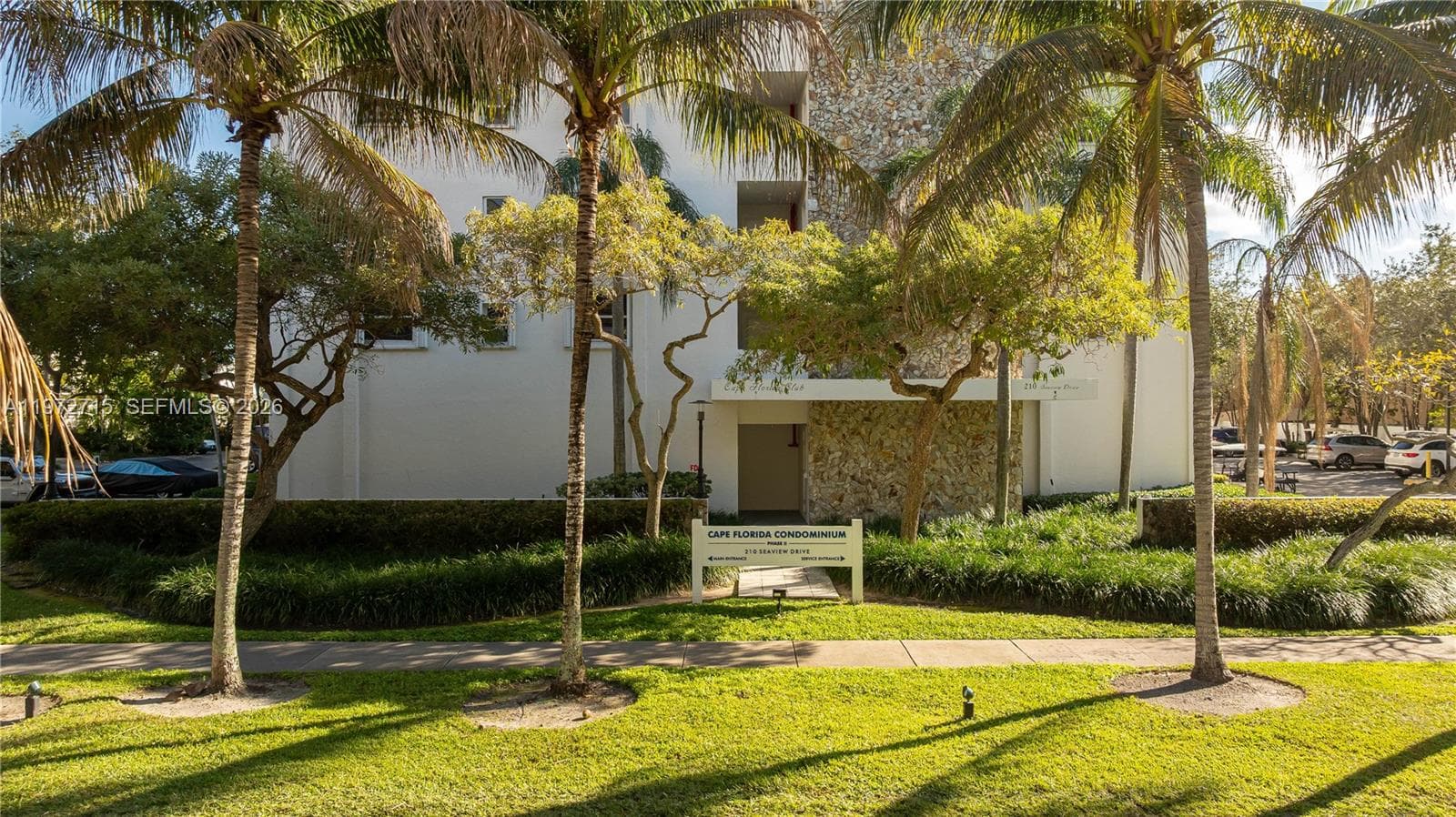210 Sea View Dr # 207, Key Biscayne FL 33149 — 25