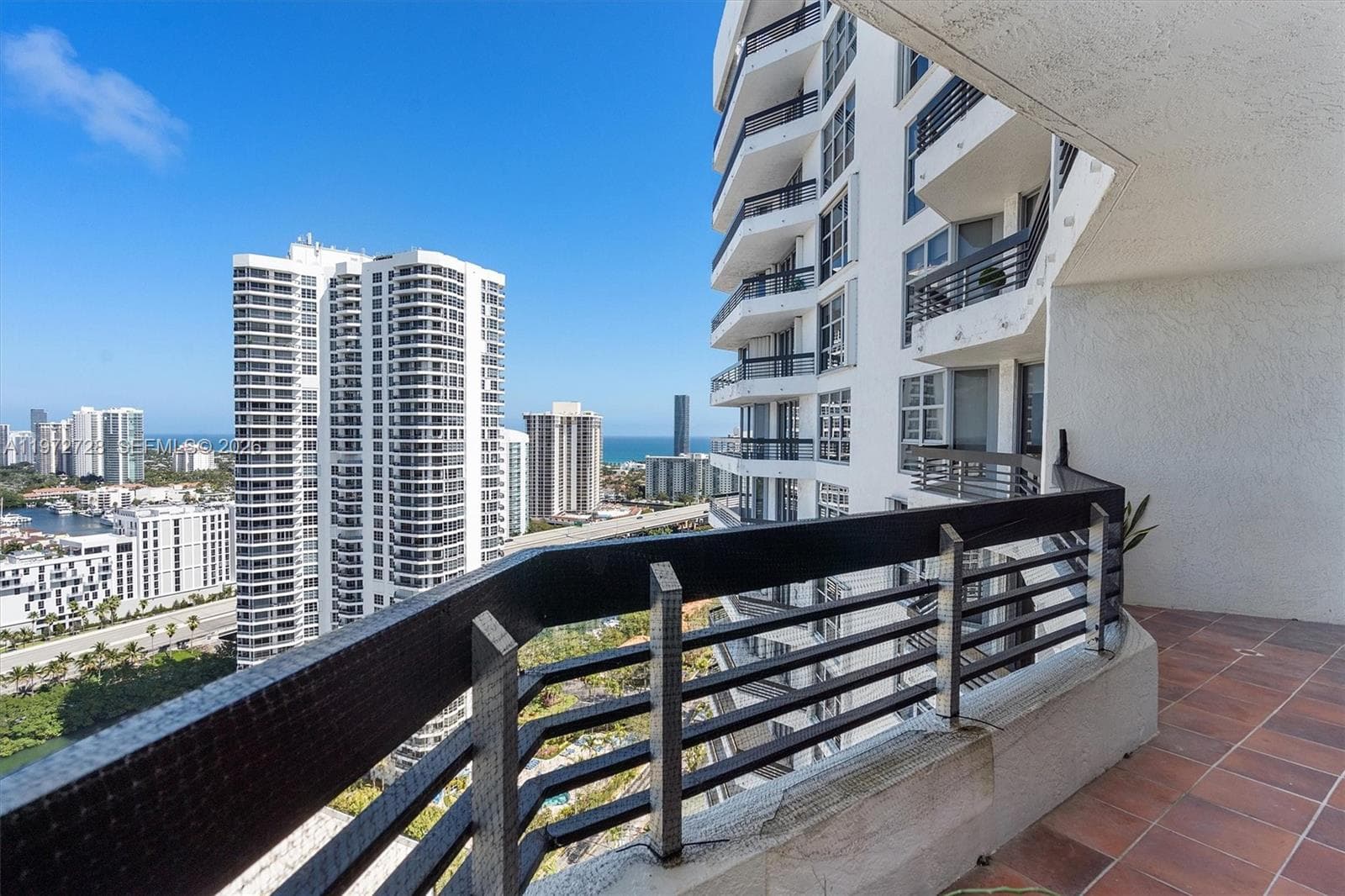 3530 Mystic Pointe Dr # 2907, Aventura FL 33180 — 6